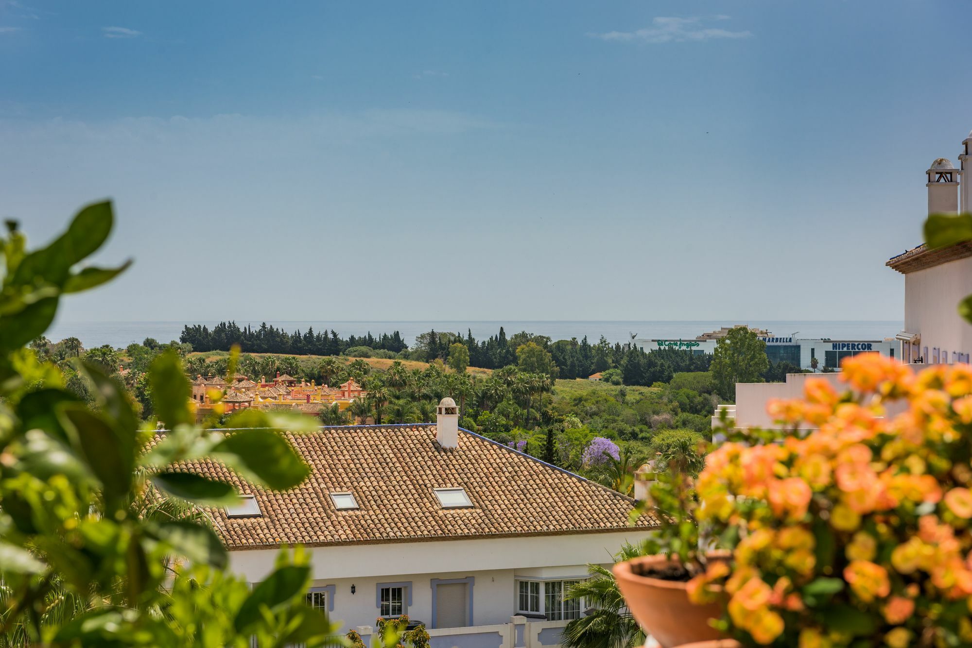 Molo 44 Suites Puerto Banus Marbella Exterior photo